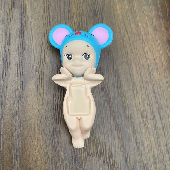 Sonny Angel Hipper Mouse collectible mini figure attach me - Picture 5 of 6